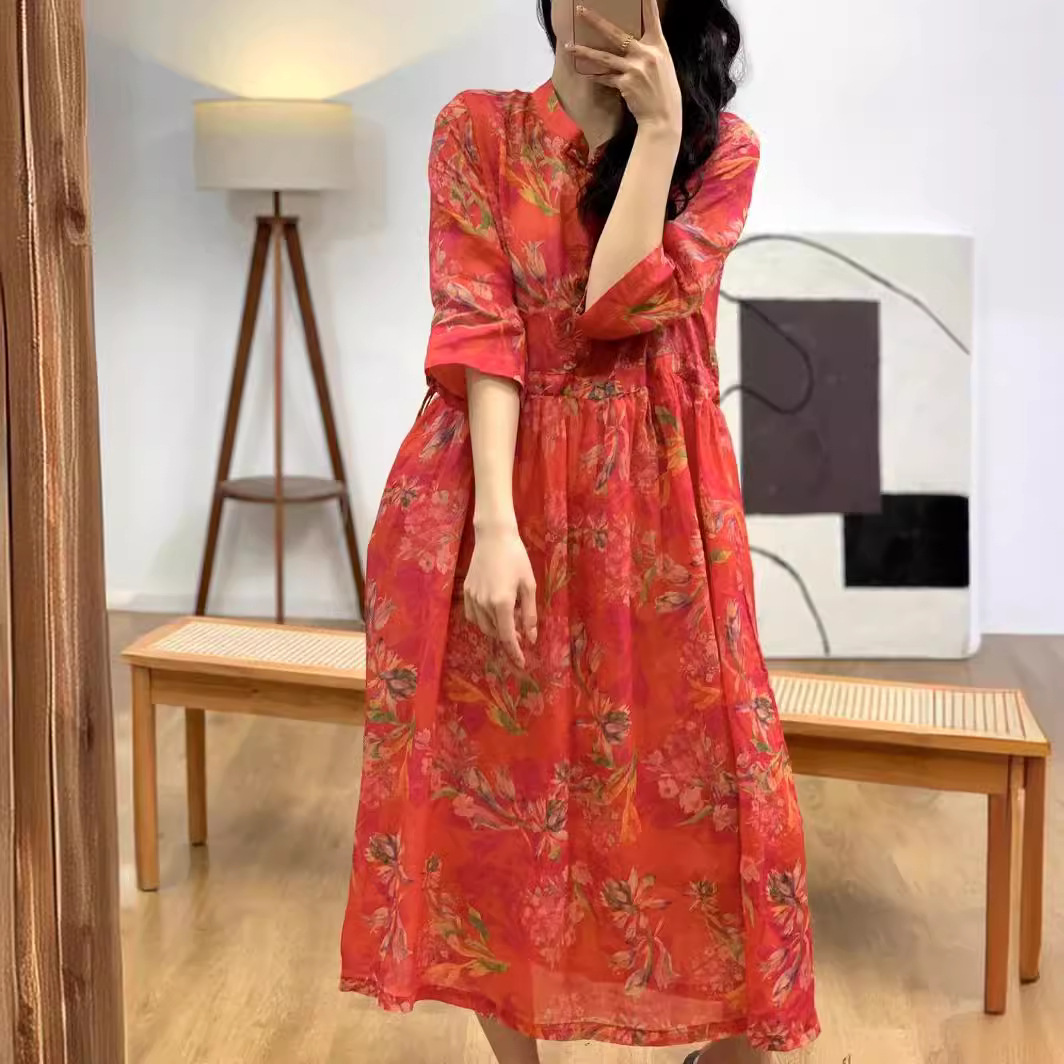 澜之魅2024年夏季新品文艺民族风印花刺绣收腰宽松显瘦苎麻连衣裙