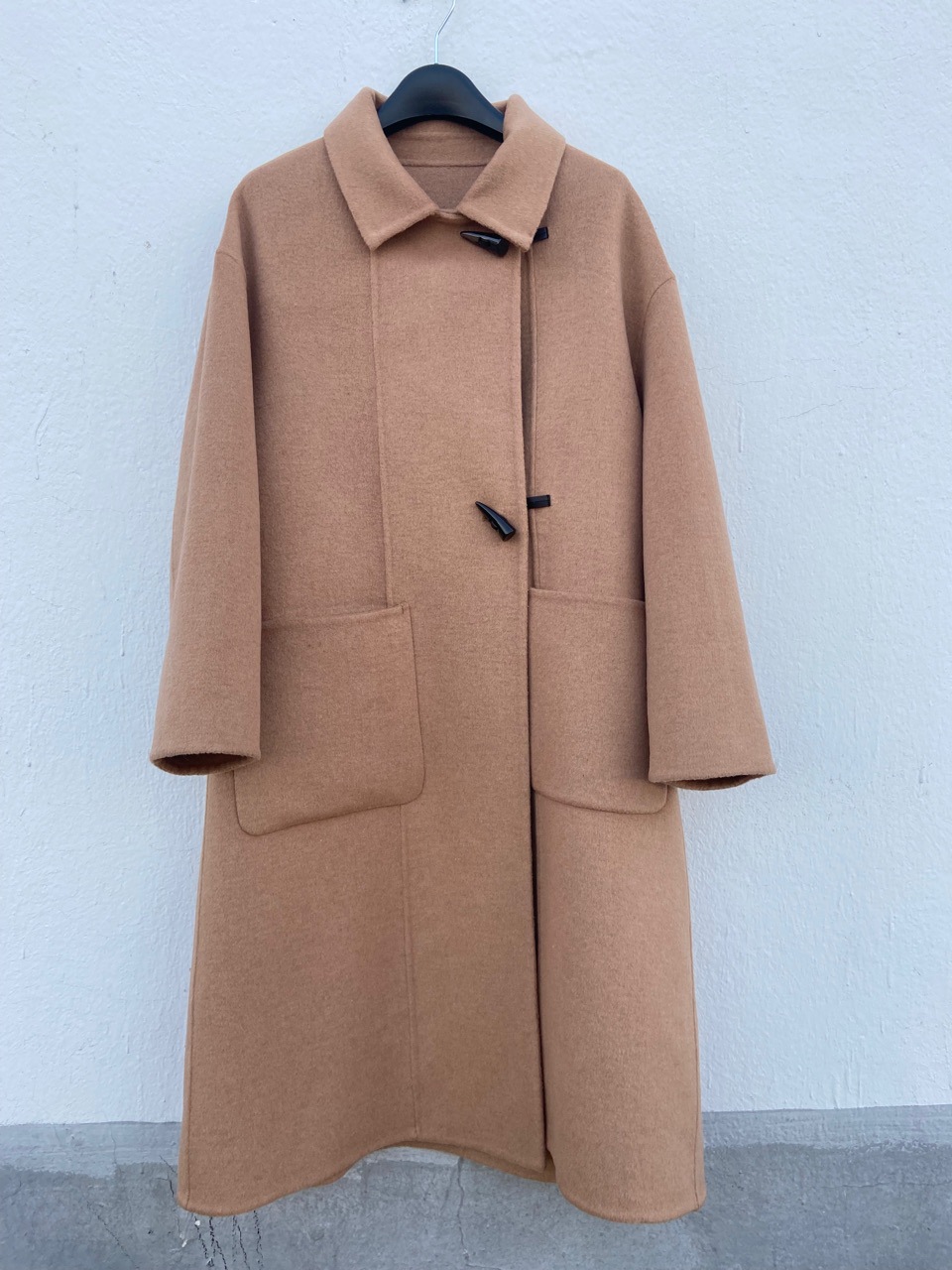 毛呢大衣女肩宽