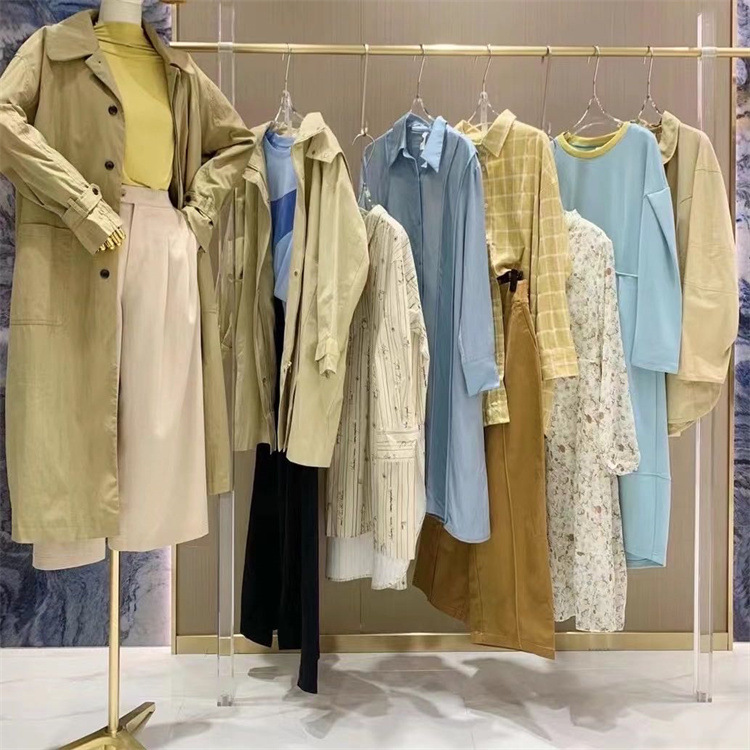 杭州四季青品牌折扣女装述忘23春乐町服饰地摊库存尾货清仓货源批
