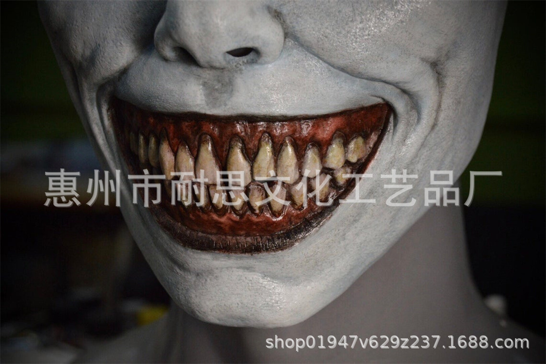万圣节恐怖恶魔面具cos驱魔人微笑白眼发光面具乳胶恐怖面具现货