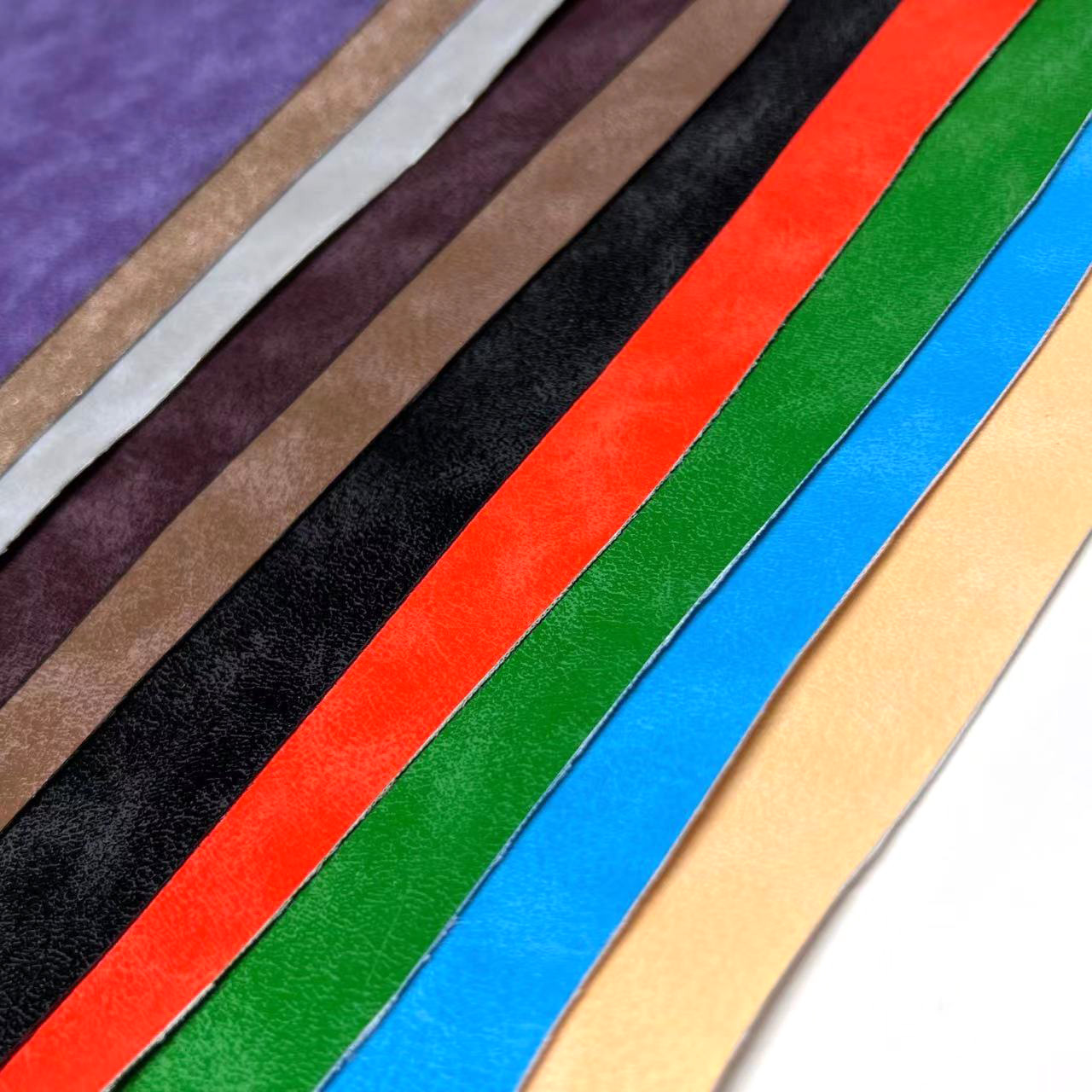 多彩色的特殊花纹 环保水性人造合成革皮软包装面料