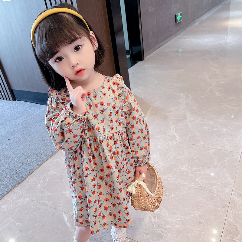 2岁女童长袖裙子图片