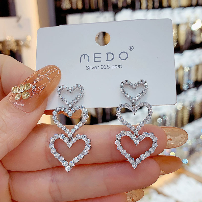 长款水钻心形耳环小众设计感网红高级轻奢耳饰显脸瘦时尚气质耳坠