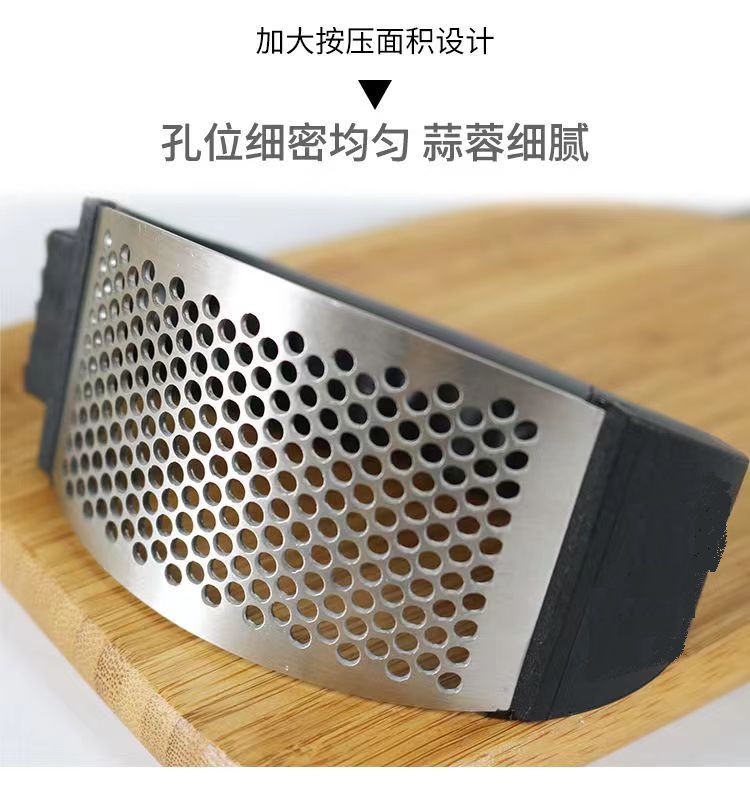 Stainless Steel Manual Garlic Grater Arc Kitchen Garlic Press Steak Tenderizers Household Garlic Press