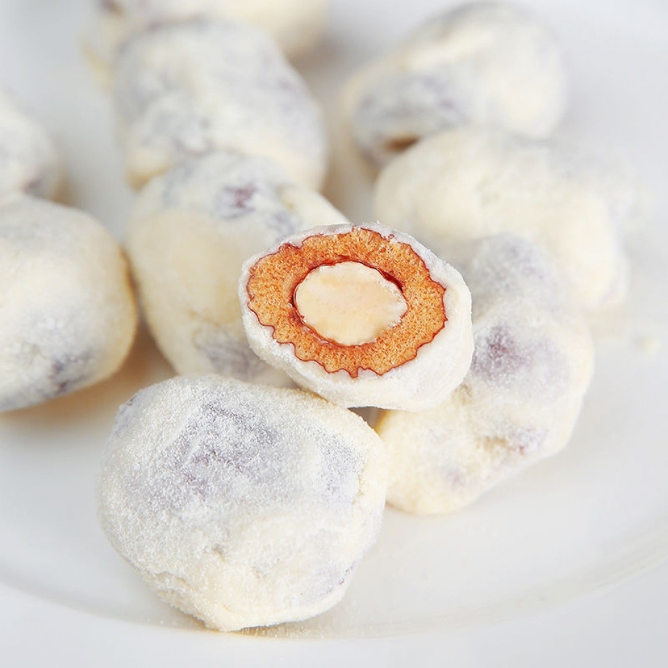 网红奶枣夹巴旦木仁独立包装奶酪枣杏仁一箱奶枣夹心枣批发零食