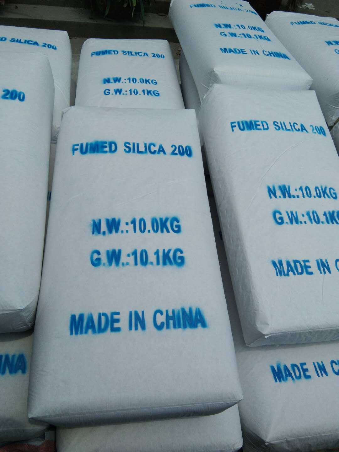 气相纳米级白炭黑上海现货供应气相二氧化硅亲水型补强剂填料