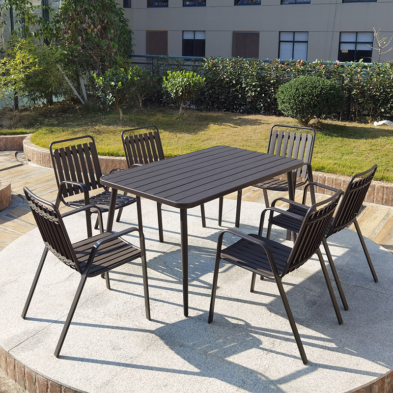 户外桌椅别墅庭院阳台桌椅休闲防水桌椅室外露天外摆塑木桌椅组合