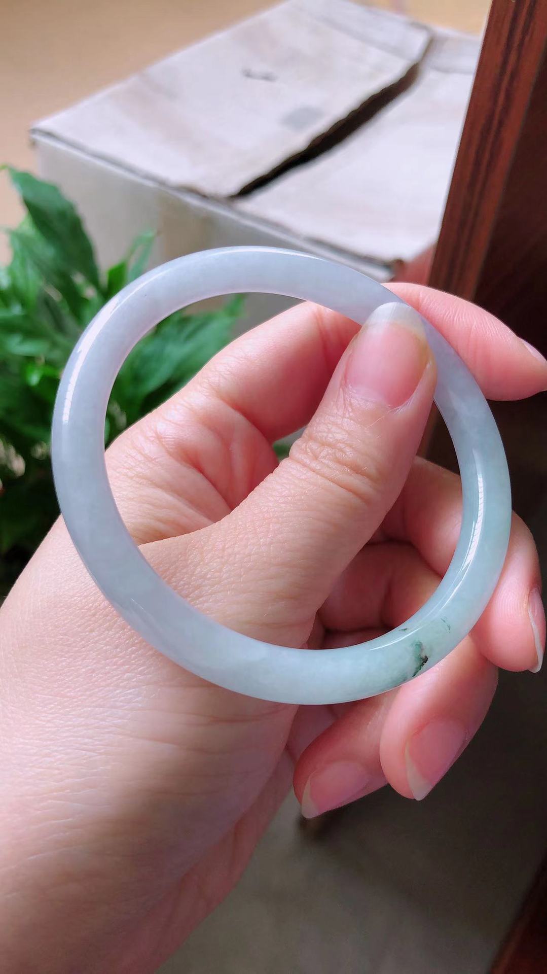 缅甸a货天然翡翠58圈好种春彩细圆条a货翡翠叮当手镯2204043045