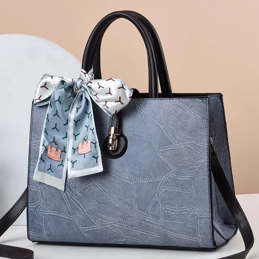  Textured Tote Women's Bag New Korean Style Trendy Hand-Carrying Bag Online Influencer Fashion Rhombus Shoulder Bag Mom
