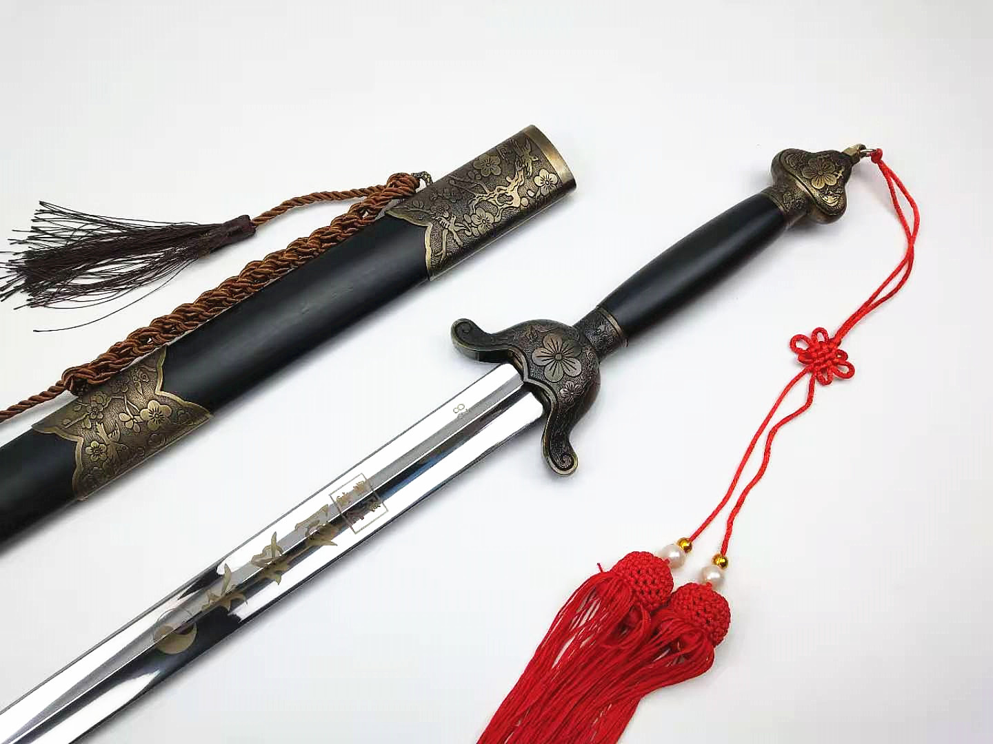 龙泉市工艺剑 武术健身软剑 黑木不锈钢起脊款梅花太极剑 未开刃