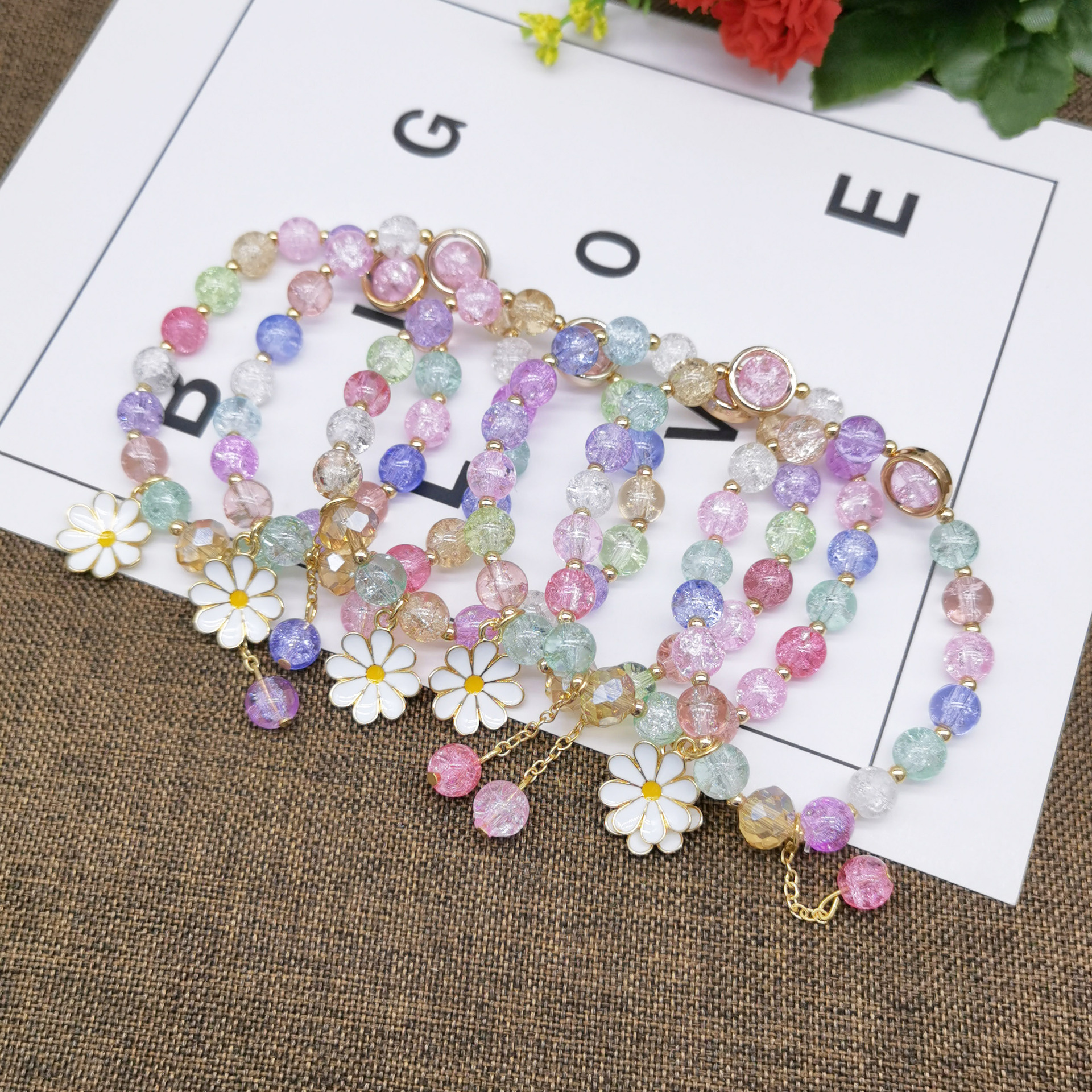 新款爆花晶小雏菊手链水晶串珠学生闺蜜花朵手串金店引流礼品手链