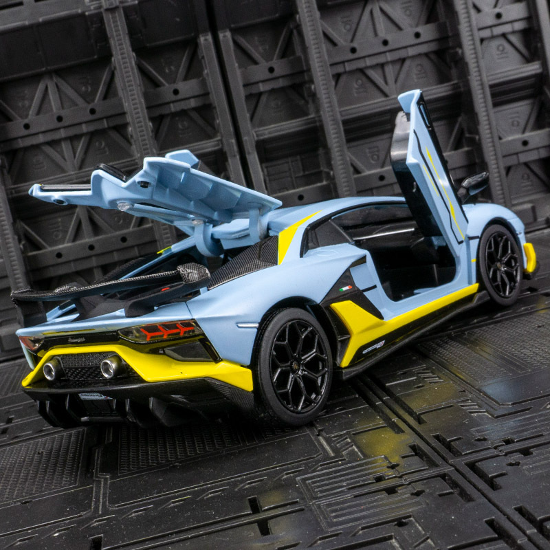 彩珀68272k仿真兰博svj63合金拉力赛车模型摆件金属开门灯光玩具