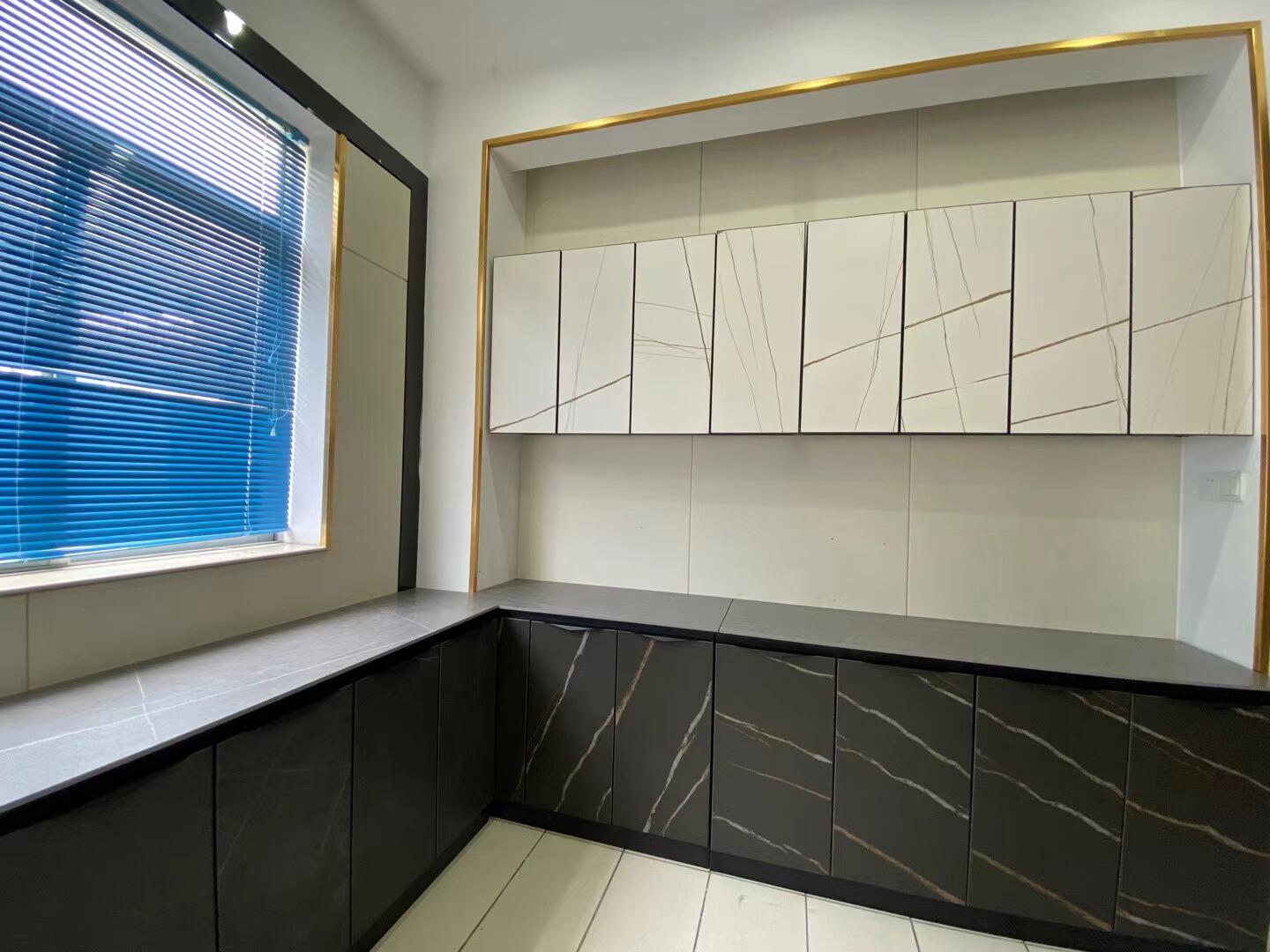 岩板橱柜门定做 全铝橱柜门加工定制