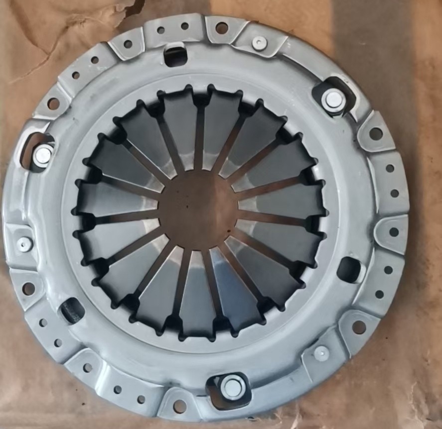 江铃4jb1 250离合器压盘总成