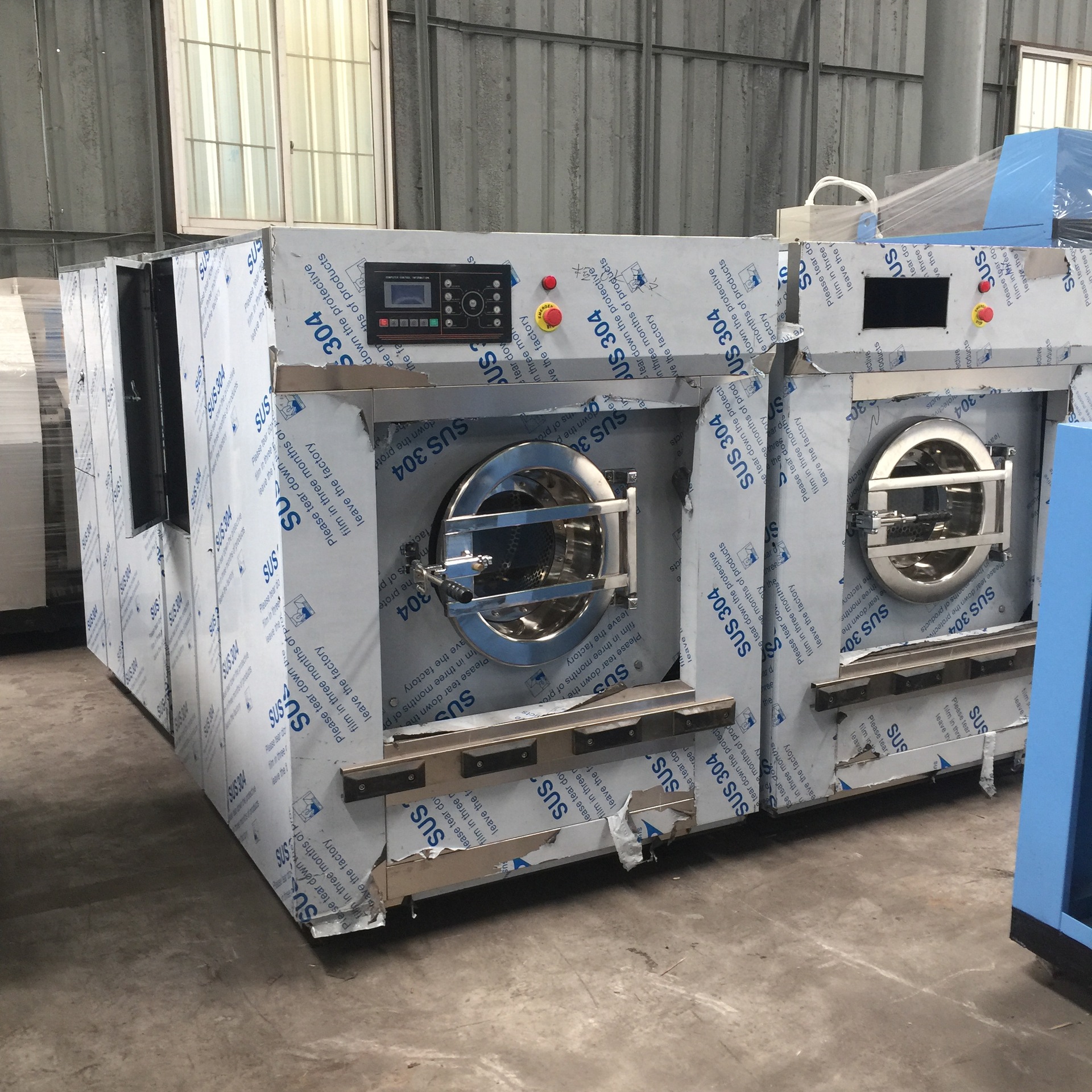 江苏工业洗涤设备全自动洗衣机烘干机酒店布草浴巾洗脱烘一体机