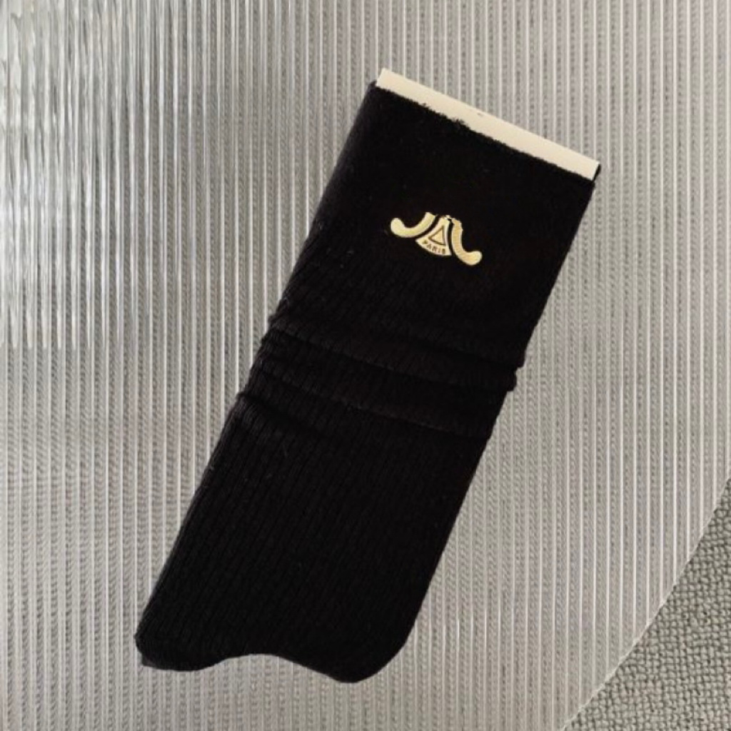 潮牌金标烫印ins字母堆堆袜女显瘦中筒学院淑女黑白纯色基础袜子