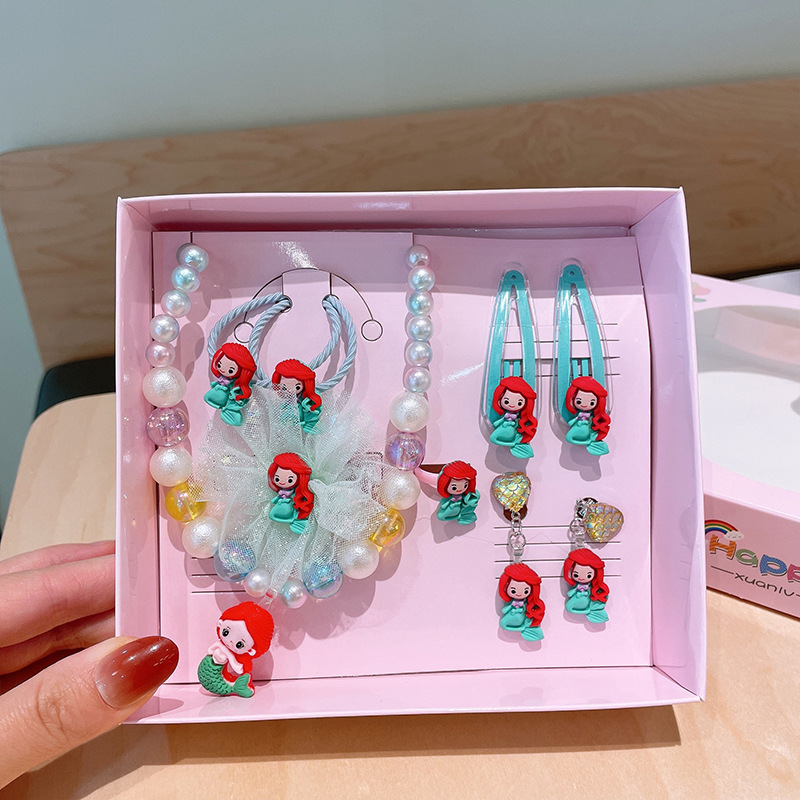 Children's Ornaments Gift Set Little Girl Hair Accessories Jewelry Birthday Gift Princess Necklace Earrings Portable Box Wholesale