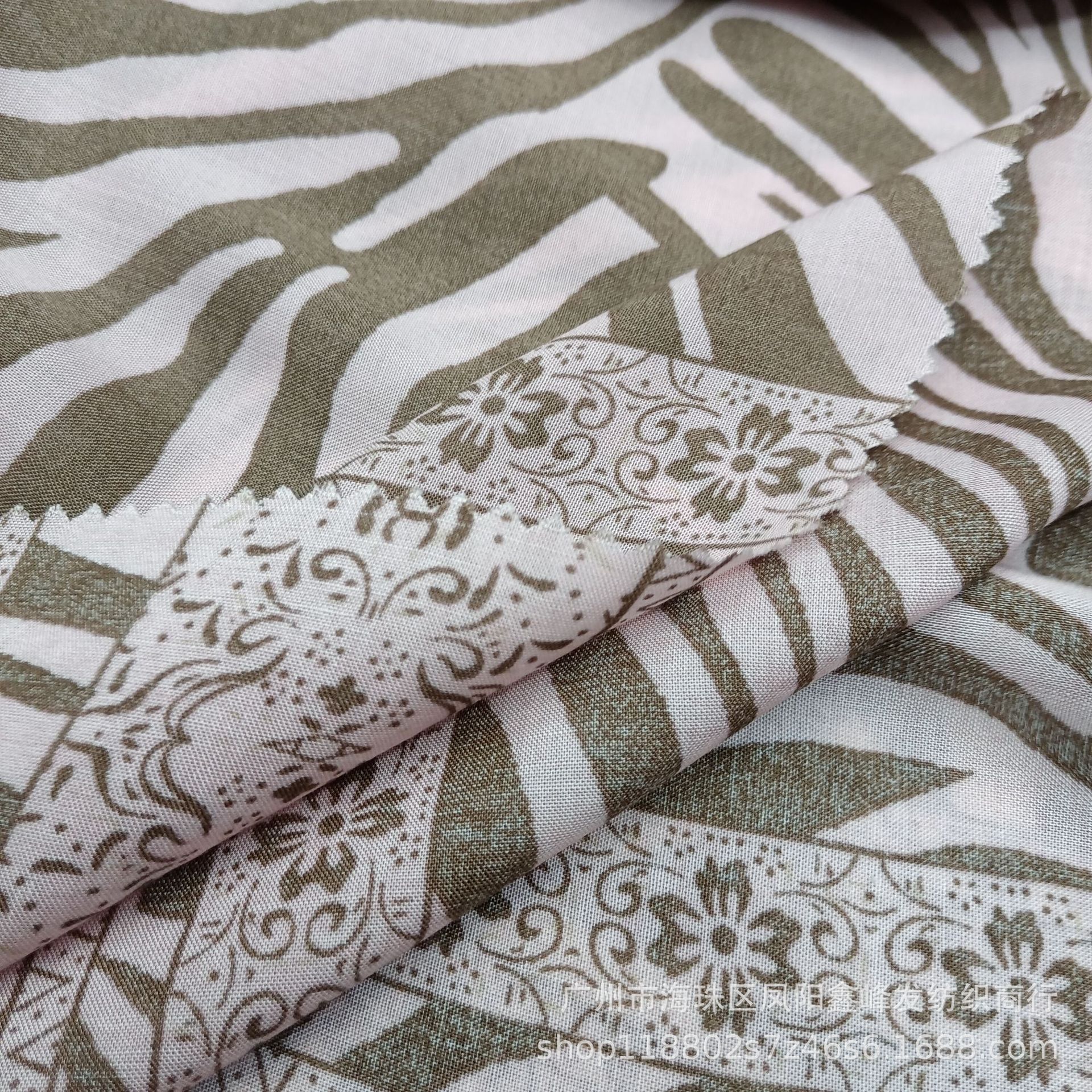 厂家现货 45支人造棉印花 棉绸花布 活性面料 连衣裙裤子服装面料