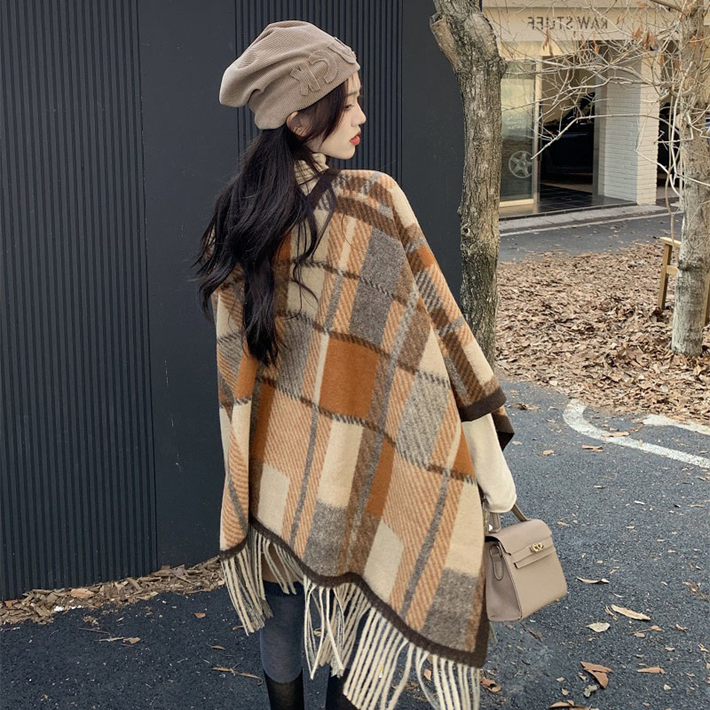 Korean Style Cashmere-like Air Conditioner Shawl Outer Match Internet Celebrity Cloak Autumn and Winter New Niche Retro Plaid Warm Scarf for Women