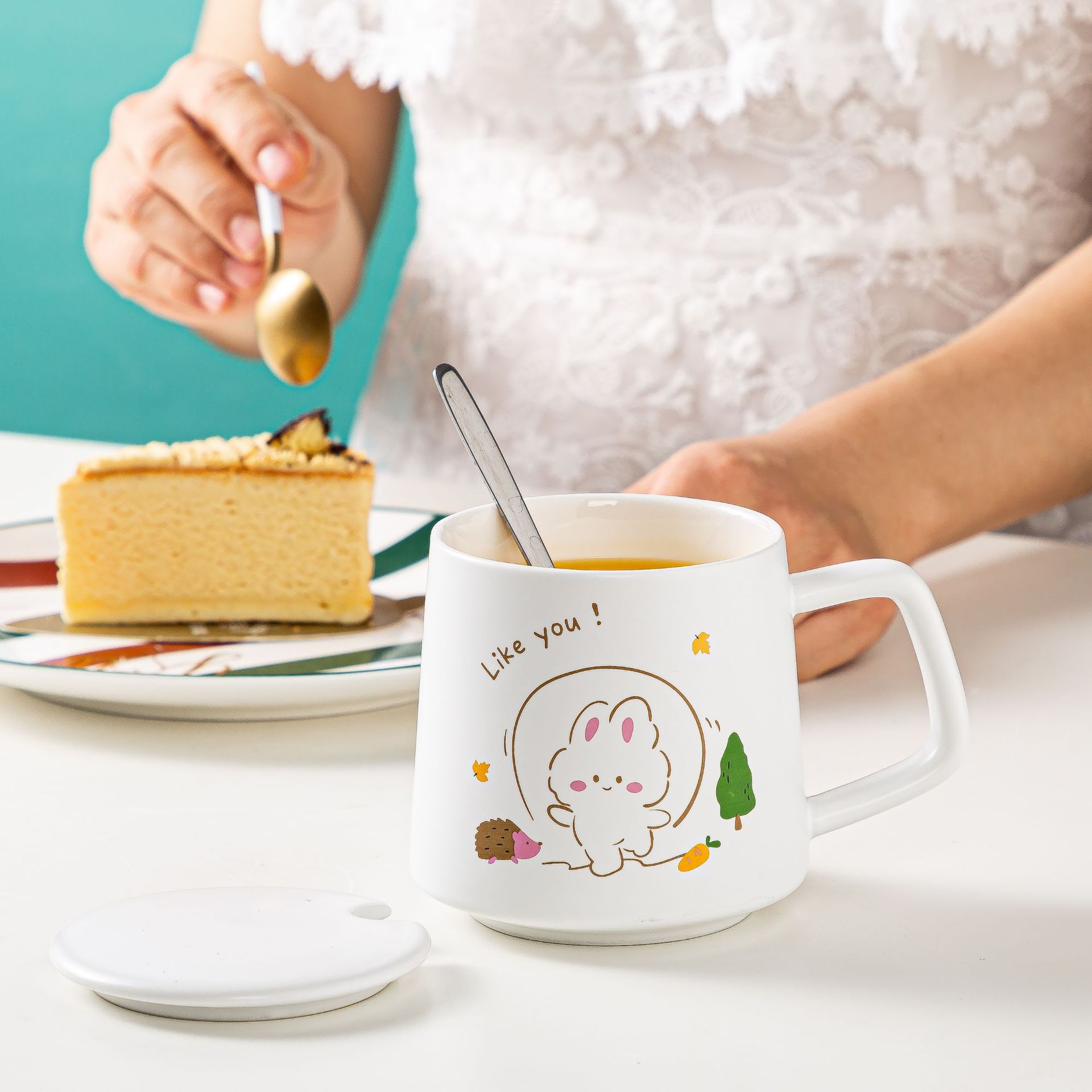 白色卡通小兔兔陶瓷杯创意套装马克杯可爱小白兔水杯男女喜欢杯子