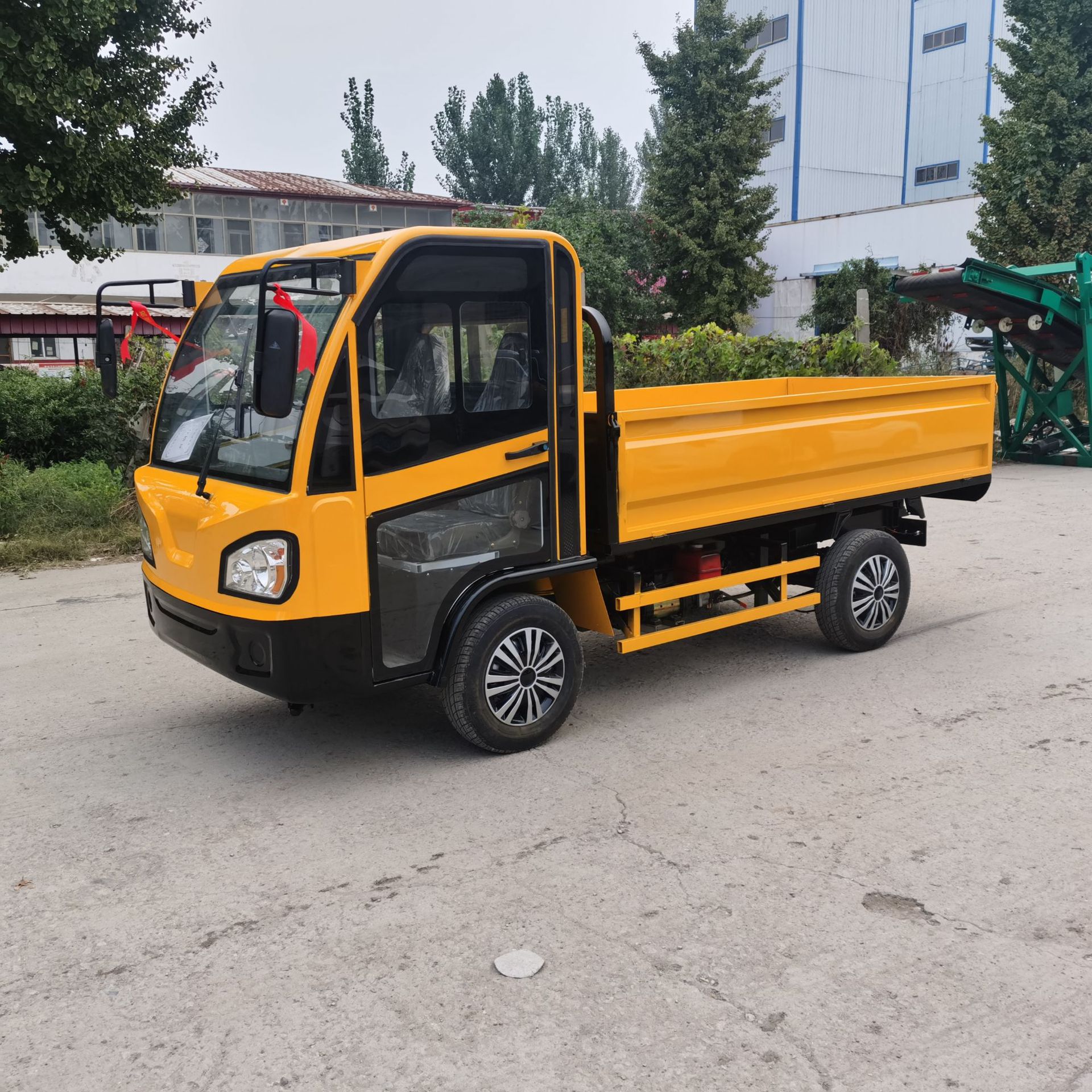 箱式电动货车h1四轮载重1吨三开门厂区内货物搬运 车间仓库搬运车