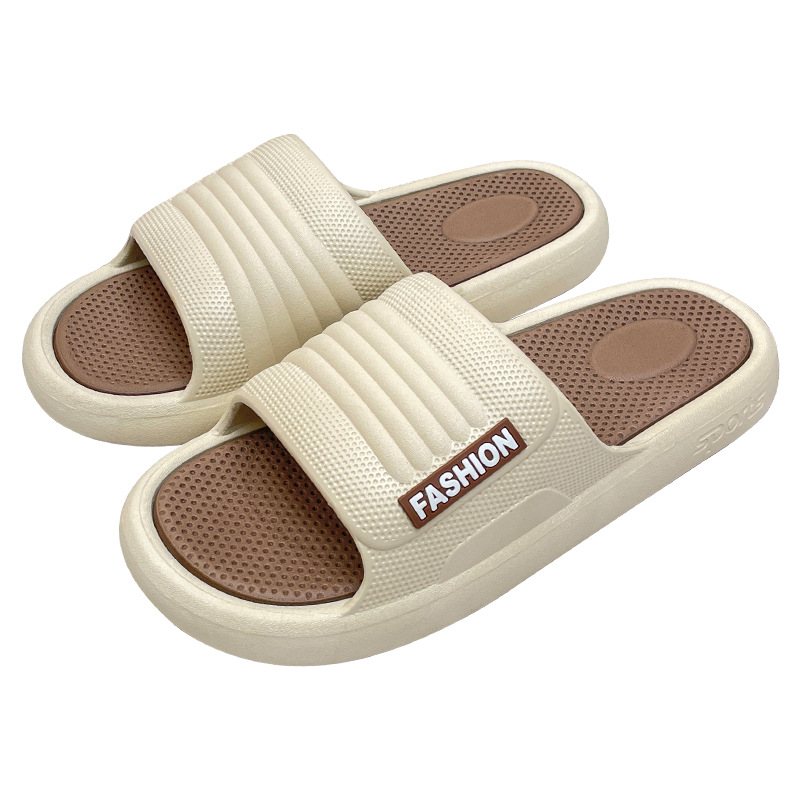 New Slippers Men's Summer Outdoor Soft Bottom Slippers Beach Sandals Couple Household Bathroom Bath Sandals Men