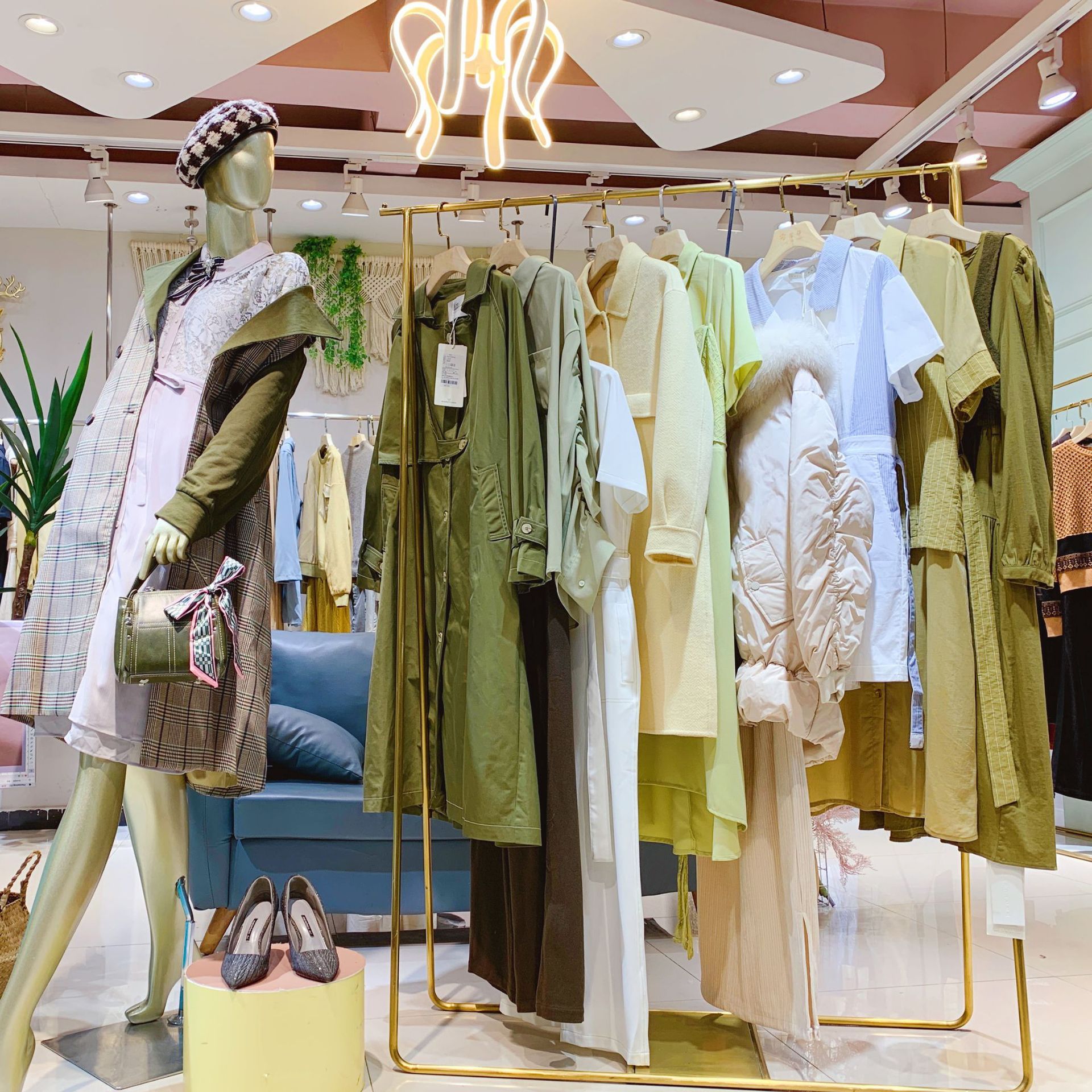 布衣休闲女装厂家,品牌,图片,热帖-阿里巴巴