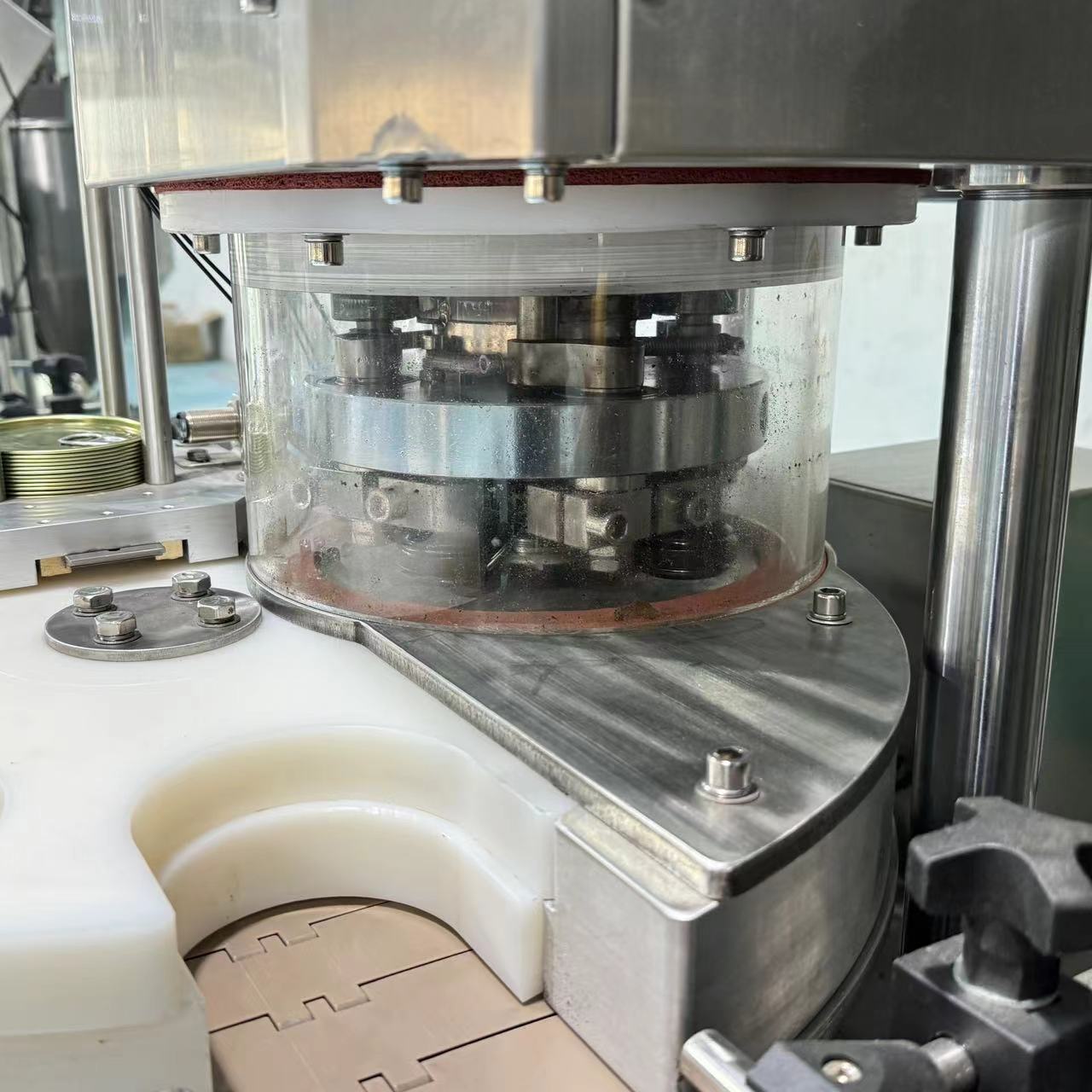 ca74e203e353c2a2d231c605401ba0