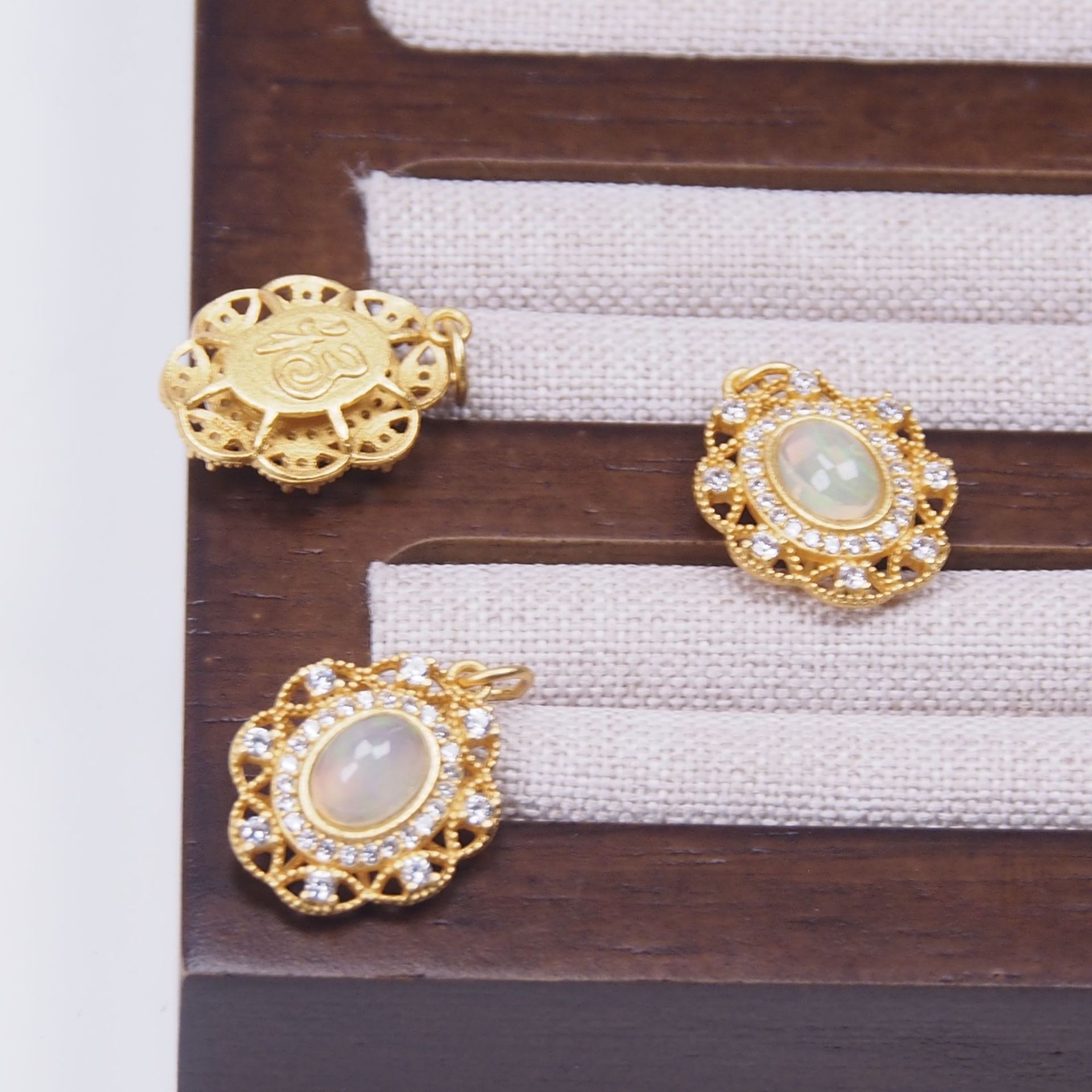 天然锆石欧泊滴溜s925银镶嵌古法配件轻奢风项链坠子珠串diy饰品