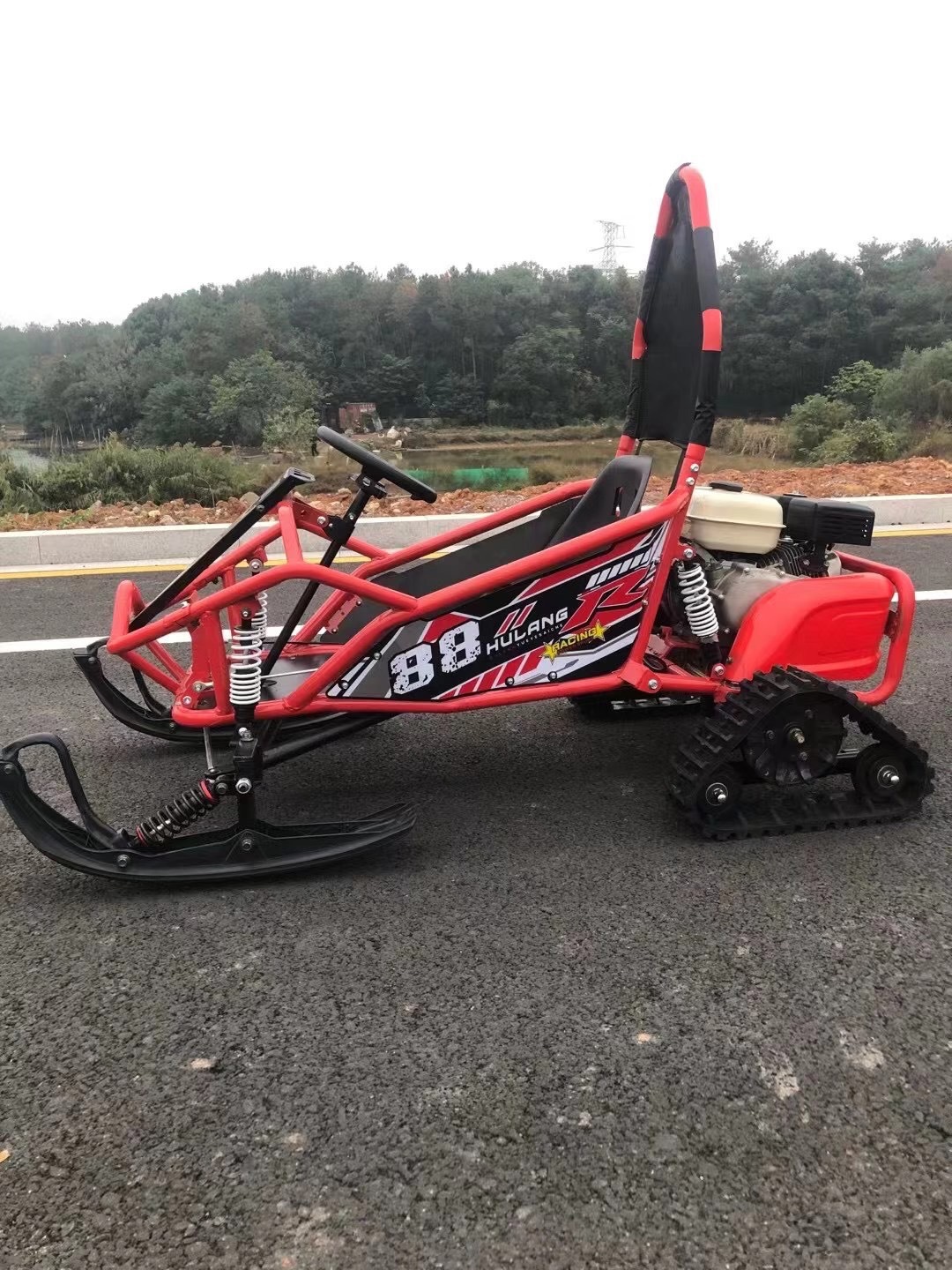 履带雪地摩托车雪橇板沙滩车atv越野卡丁车冰面卡丁车突击车