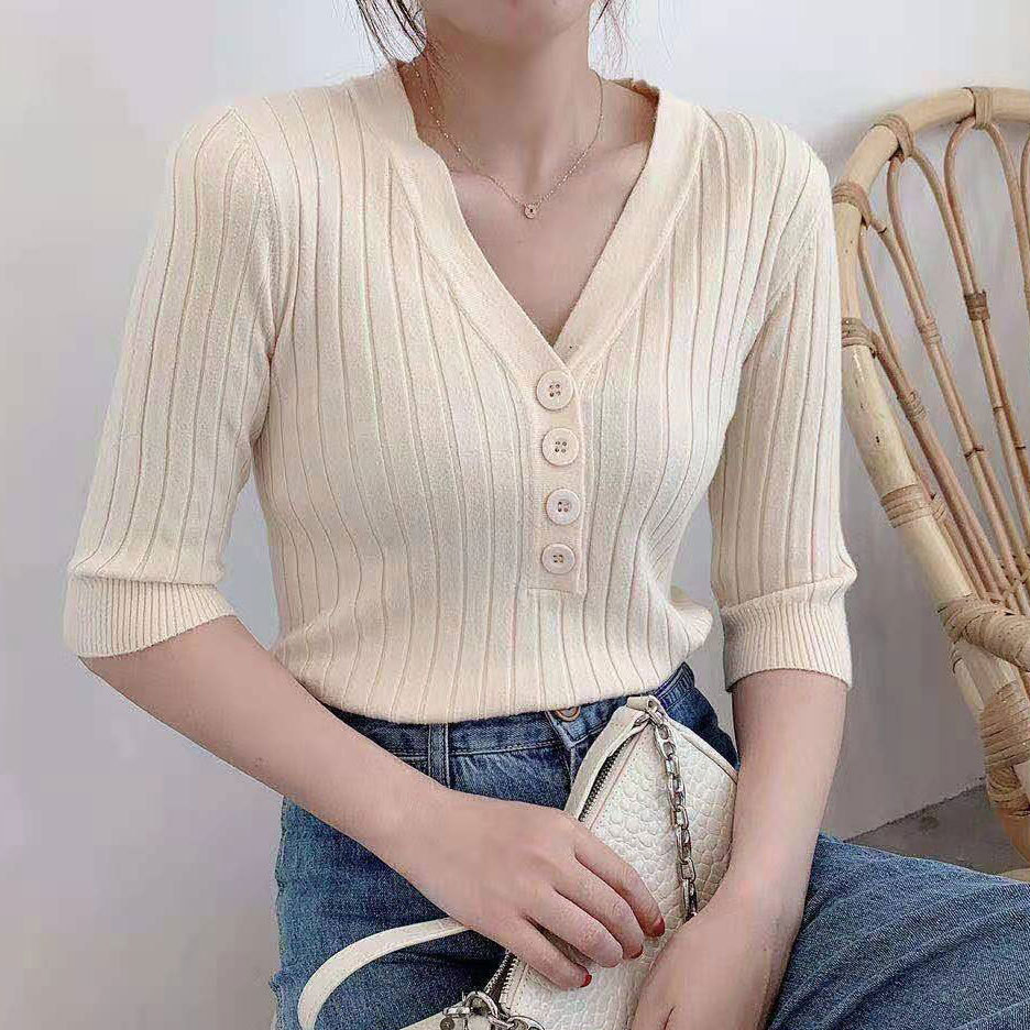早秋纯色半开衫修身中袖v领洋气套头上衣显痩半开胸毛针织衫女