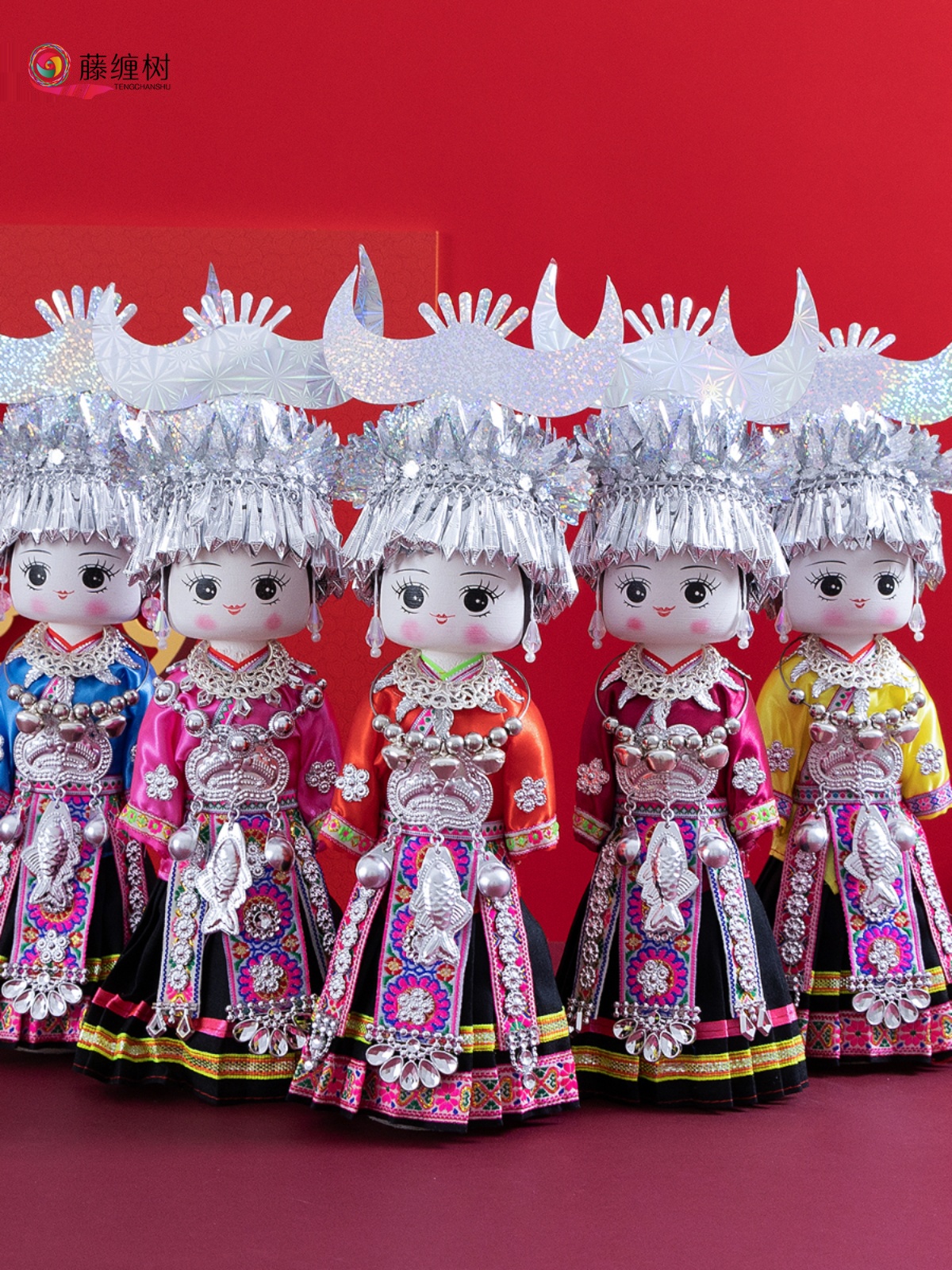 w1tr广西贵州少数民族壮族苗族特色饰品摆件送礼木偶娃娃纯手工艺