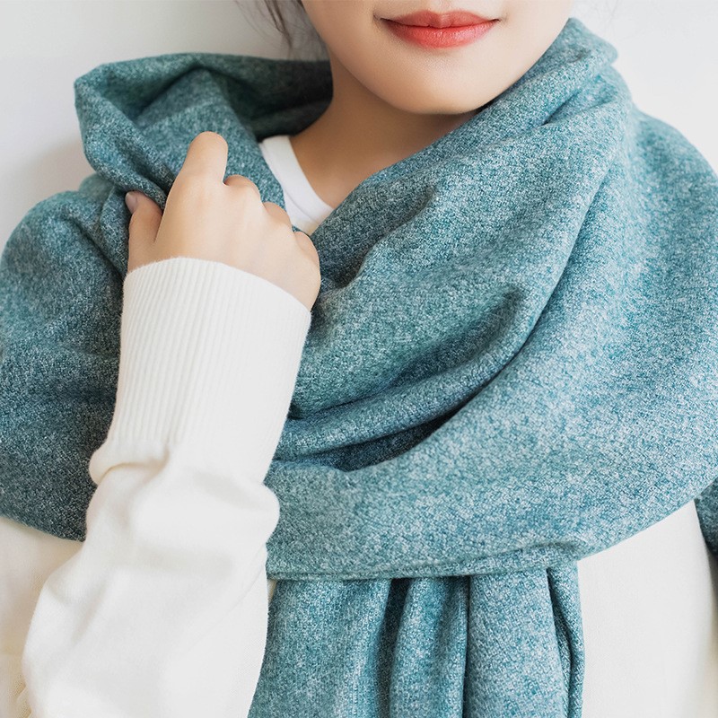 今年新款米色女士围巾冬季高档咖色女冬季百搭2020年卡其色保暖