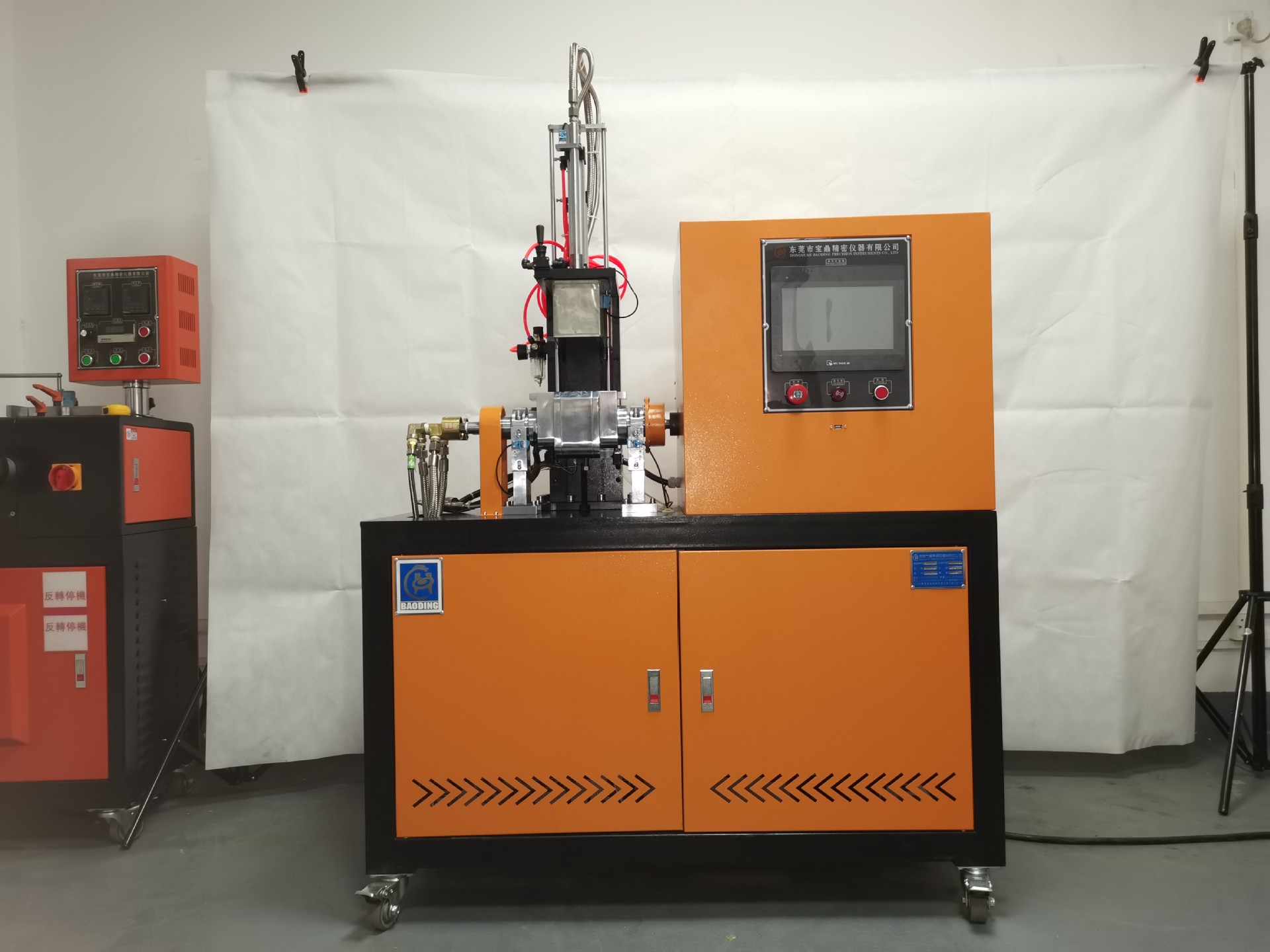 小型实验室专用加压翻转式10l橡塑胶密炼机