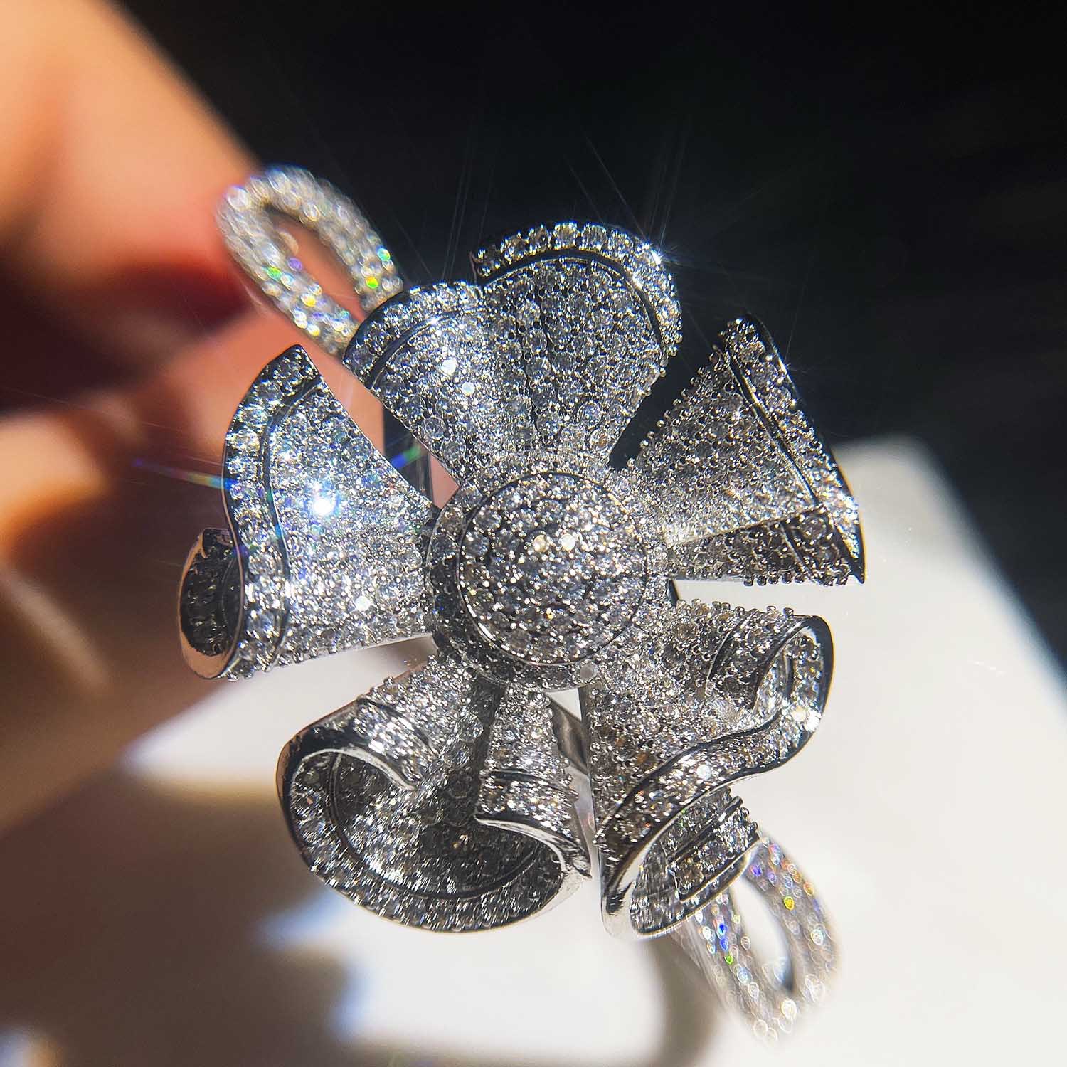 超闪八心八箭高碳钻戒指 欧美重工珠宝设计微镶满钻手镯开口手环