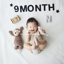 批发宝宝出生新生儿月龄拍照道具背景布置个月成长记录