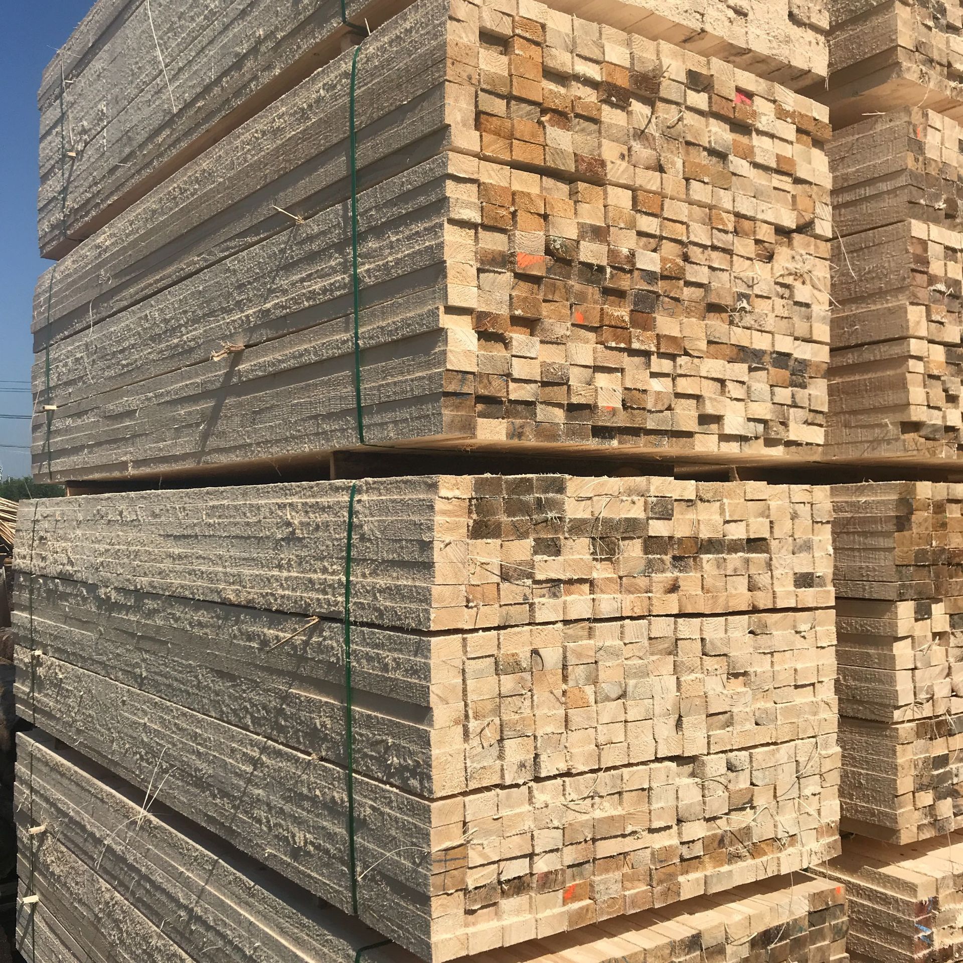 工地用木架板多层板木方木条防腐木板济南厂家批发板材木跳板