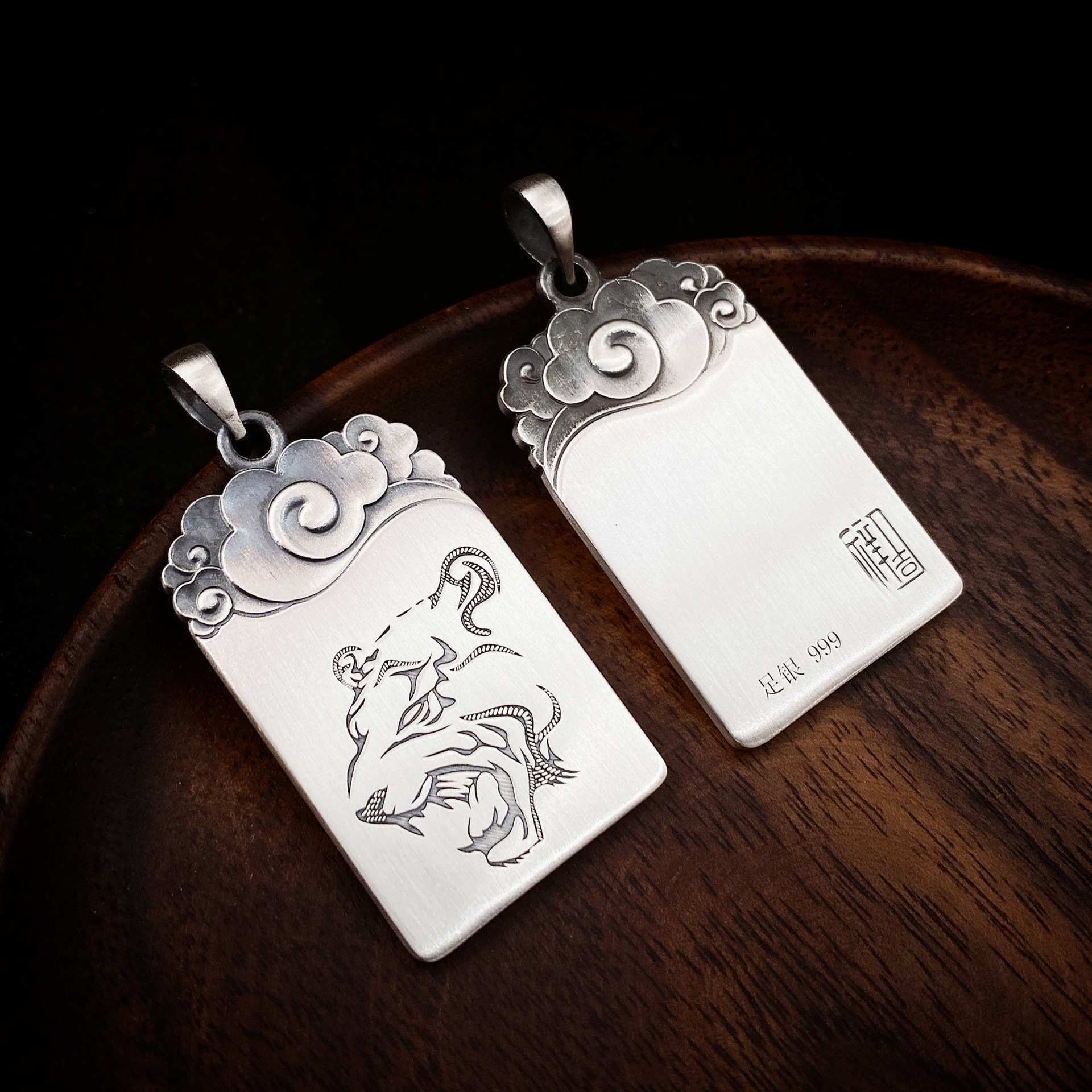 福氏足银999磨砂祥云老虎纯银吊牌国潮男士复古吊坠配饰送礼必备