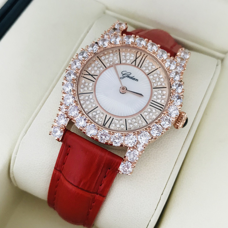 一件代发雅丹品牌手表满天星女表大表盘超闪抖音热销防水女士手表