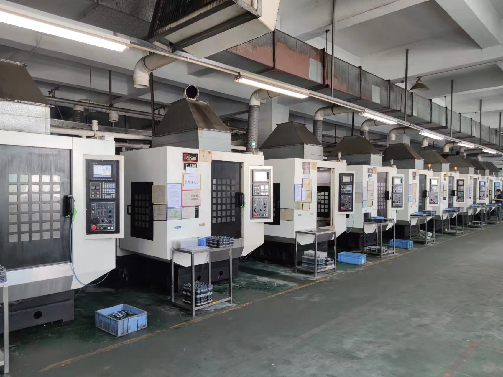 工厂供应台群t500钻攻中心,高精密加工中心,台群精机