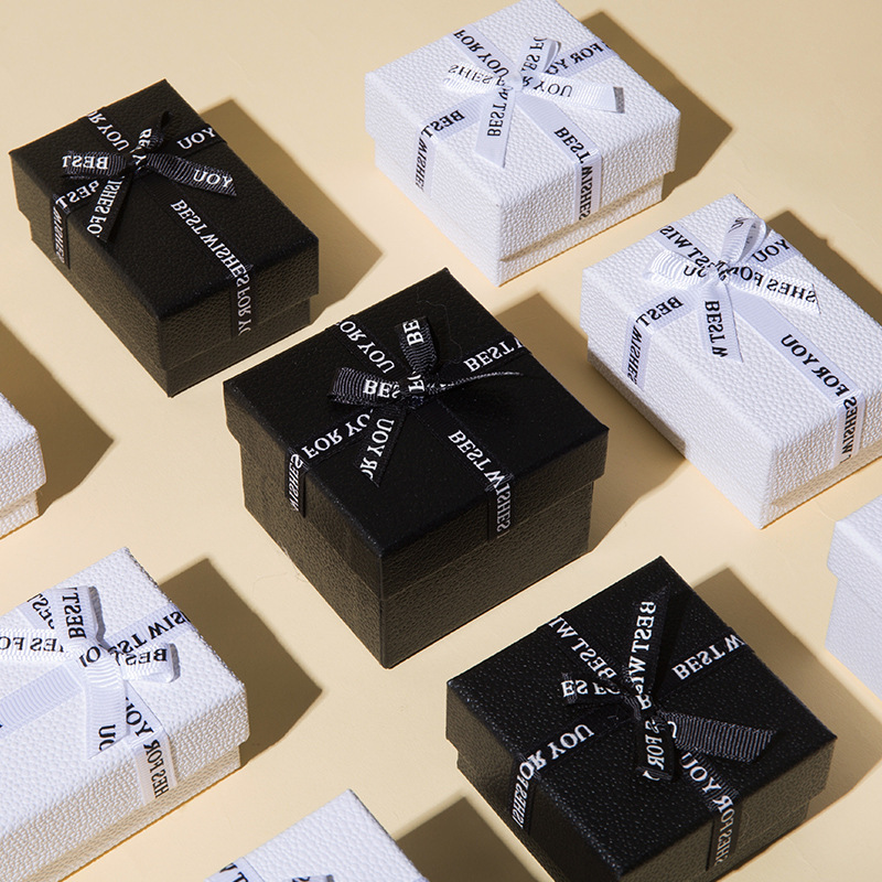 厂家批发珍珠白首饰包装盒纸盒吊坠项链手表手链饰品盒子定制logo