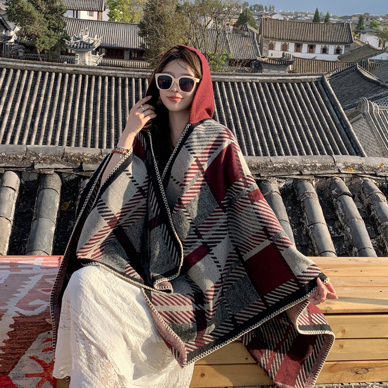 Retro Artistic Hooded Shawl Autumn and Winter New Ethnic Style Thickened Cape Yunnan Dali Travel Photography Outerwear