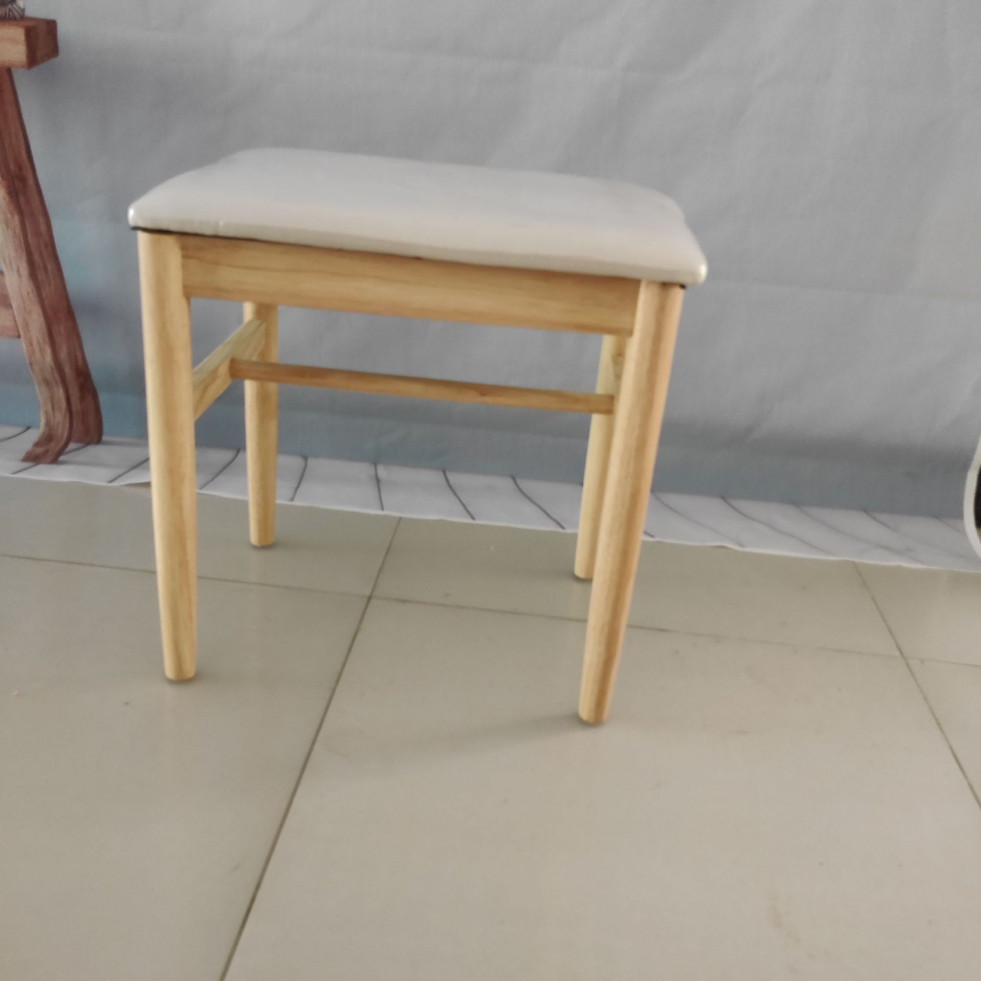 厂家直销新款梳妆凳 软包橡木方凳 学习桌餐桌梳妆台通用软包凳子