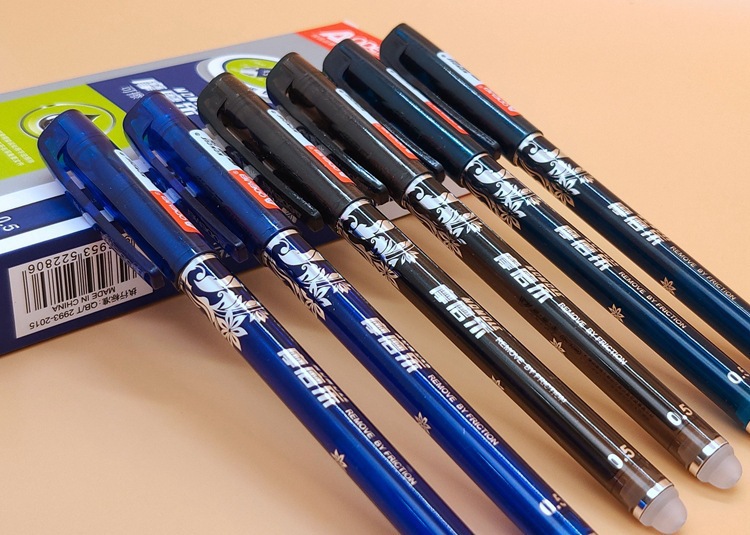 奥德美办公商务学生可擦笔作业笔透明芯可擦中性笔0.38mm针管批发