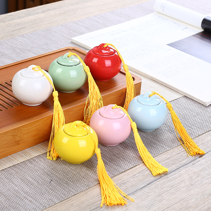 LOGO陶瓷小号茶叶罐胭脂古风香膏密封罐香粉罐药膏罐厂家