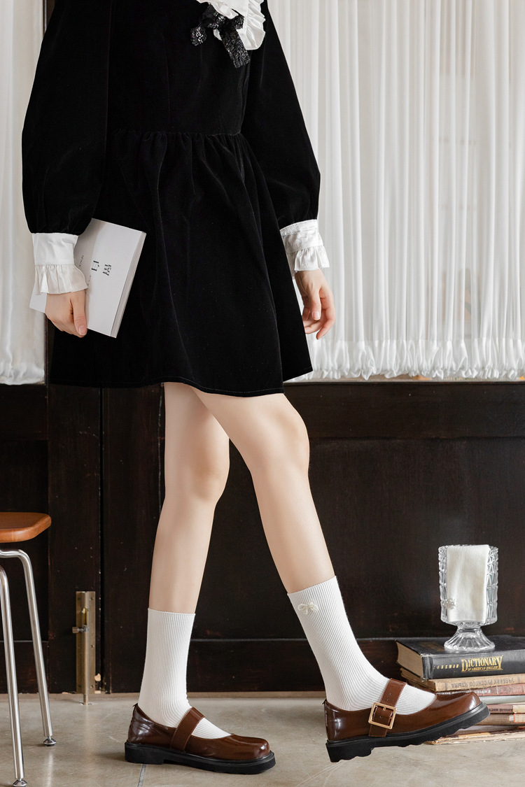 lolita袜子女士中筒珍珠蝴蝶结公主洛丽塔女袜日系jk黑白色堆堆袜