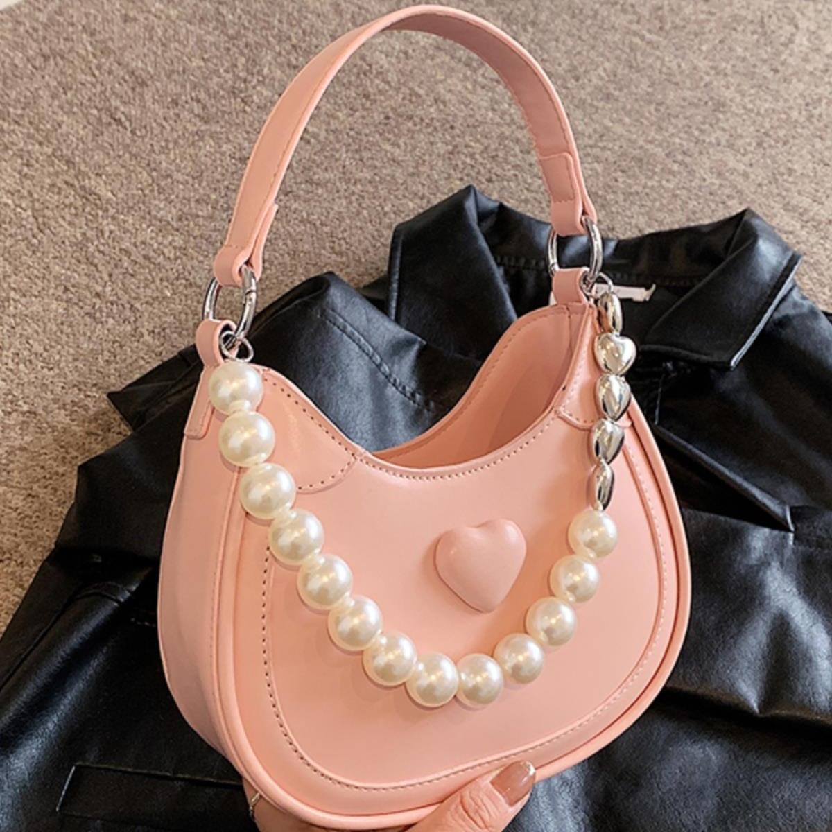 高级感小众粉色包包女2024新款流行百搭斜挎包珍珠手提上班小拎包