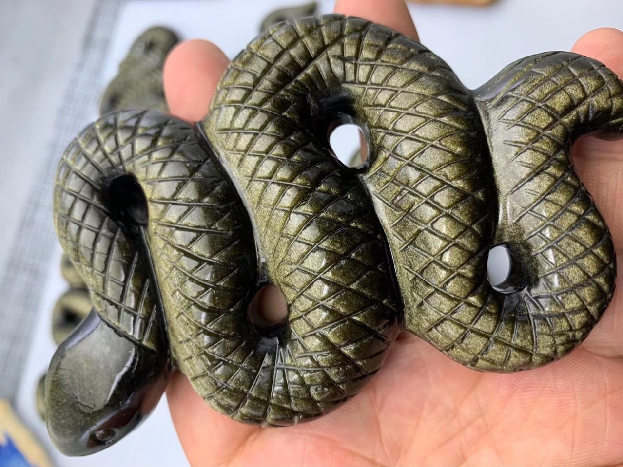 天然黑曜石雕刻蛇摆件乌金彩眼金沙金曜石把玩