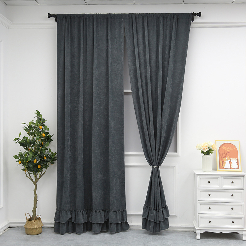跨境专供现代简约客厅卧室纯色加厚雪尼尔带裙边遮光窗帘成品批发