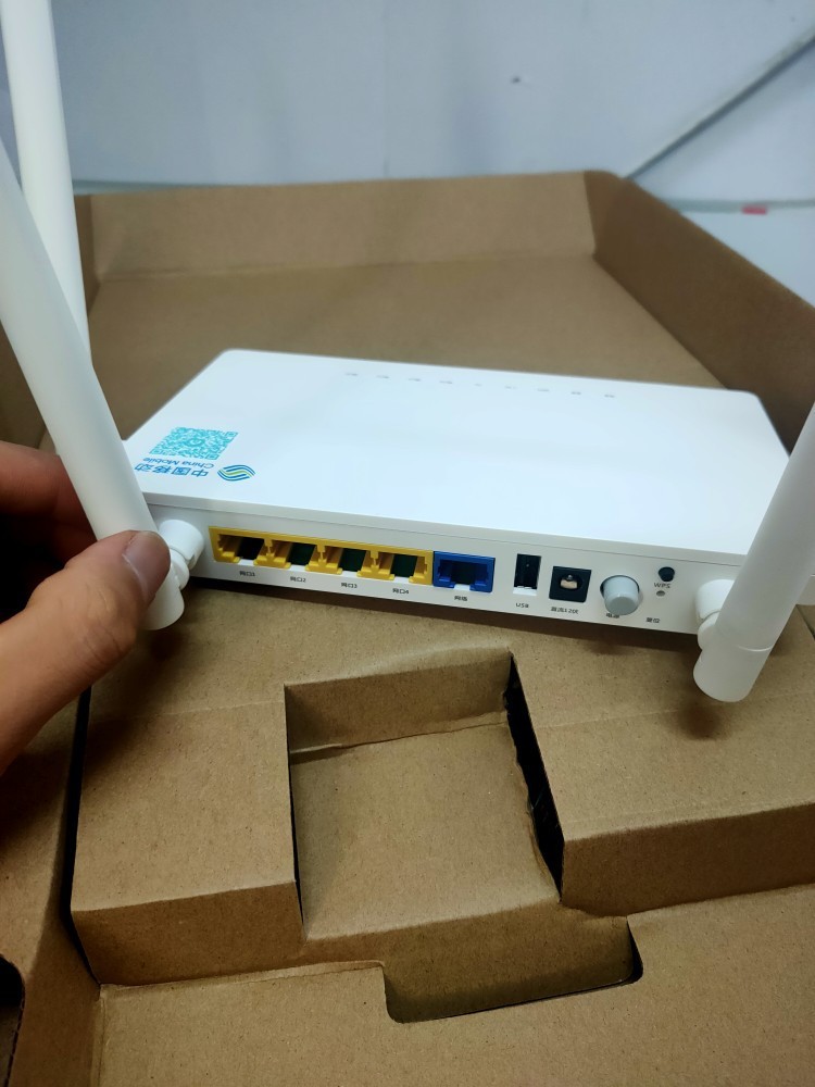 烽火sr120–a移动版联通版路由器 双频千兆家用智能无线5g路由器